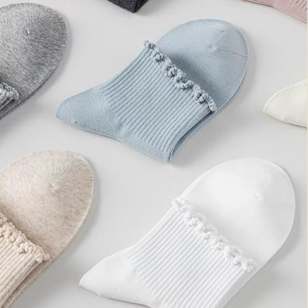 Ruffle Frills Crew Socks - 2 Pack Pairs (Oatmeal)